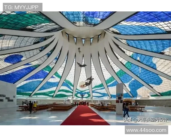 跳水运动的技艺与魅力：探索飞翔在空中的水上艺术与精神挑战